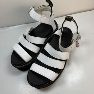 Dr. Martens Blaire Quad Womens Size 8 Sandals White Leather Platform Grunge Punk
